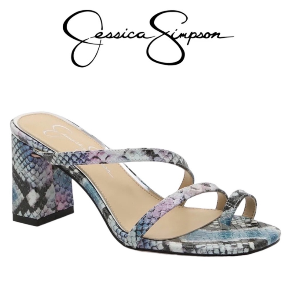 Jessica Simpson Block Heel Sandal - Picture 10 of 11